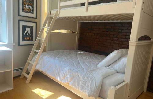 Boston Harbor views Modern north end condo FREE PARKING! - Foto 17