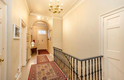 JOIVY Chic and Spacious House at the Heart of the City - Foto 60