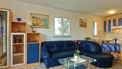 Two Bedroom Holiday Home with Sea View - Foto 2