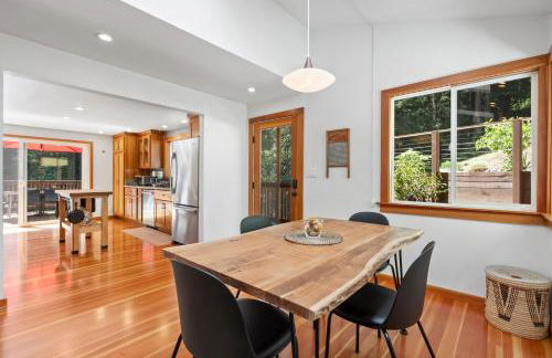 Redwood Oasis - Luxe Santa Cruz Cabin with Hot Tub - Foto 8