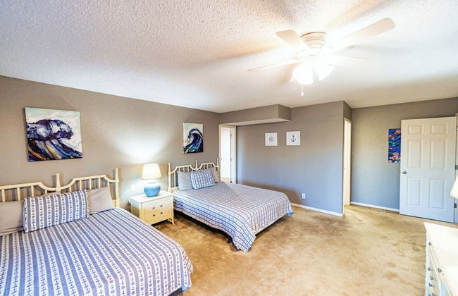 Serenity Now Quiet 4 BDR Next to Margaritaville! - Photo 11