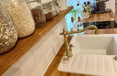 Apartment above Samantha Dadd Art Studio - in the Cotswolds - Foto 10