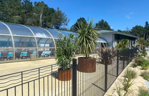 Cottage climatisé avec piscine à 300m de la plage - Foto 16