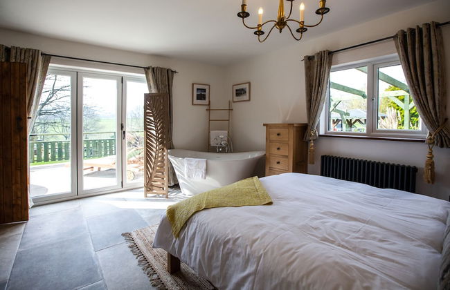 Luxury Cottage With hot tub in the Forest of Dean - Foto 3