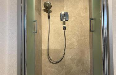 Zwei Zimmer Wohnung Nah Flughafen Messe - Foto 14