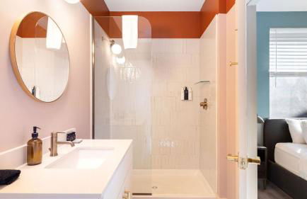 36 Guests on Music Row Bachelorette Suites Glam Room 5 Minutes to Downtown - Foto 65