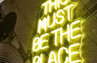 Stylish 4 Bed with Rooftop, Garage Near Hot Spots Less Than 5 Mins to Belmont, 10 Mins to Broadway, 24 Hour Hospitality Team, Perfect for Groups, Available for Long Term Rental - Foto 9