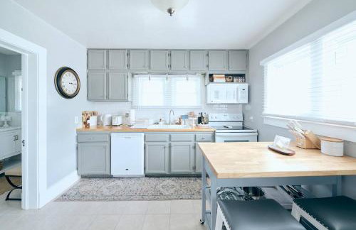 Elegant Escape 2 blocks to Historic downtown - Foto 11