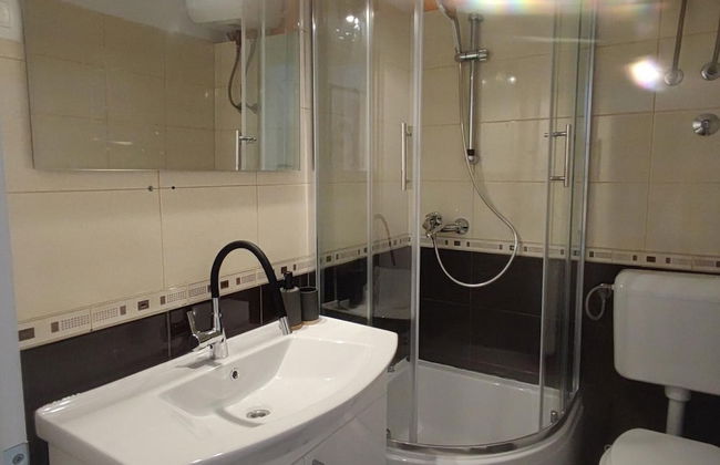 Stunning 2-bed House in Jezera With Sea Views - Foto 9