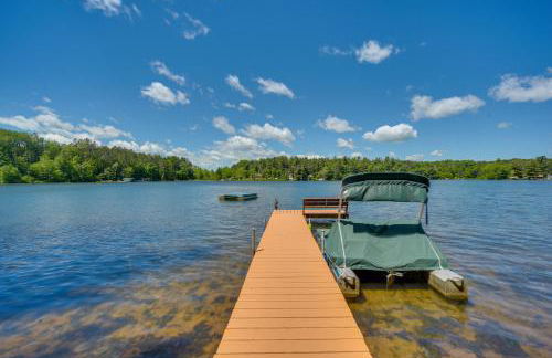 Lakefront Cabin with Dock, Fire Pits in Danbury! - Foto 36