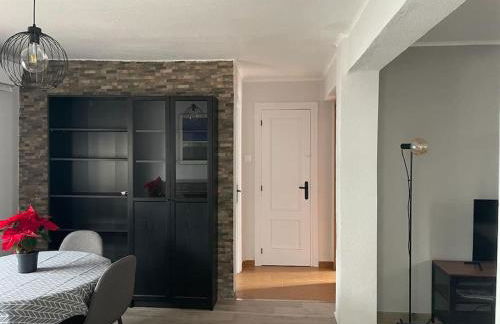 Preciosa casa entera con patio - Foto 13