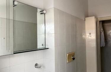 Attico vista mare con parcheggio privato - Foto 39