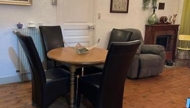 DUPLEX VINTAGE PROCHE de la GARE SNCF - Foto 3