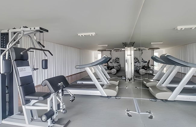 Oceana Suites Yoo - Photo 19