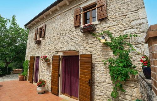 Traditionelle Steinfinca mit Spielbereich, Babybett, Waschmaschine, Liegen - Foto 3