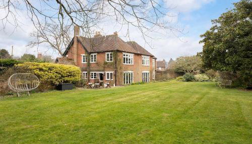 Country Retreat - Sleeps 14 - Large Garden - Foto 5, Garden, Garden view