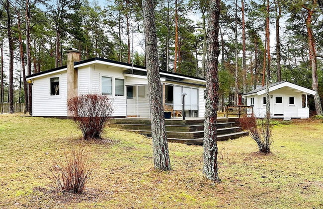 4 Star Holiday Home in Yngsjo, Sverige - Foto 1