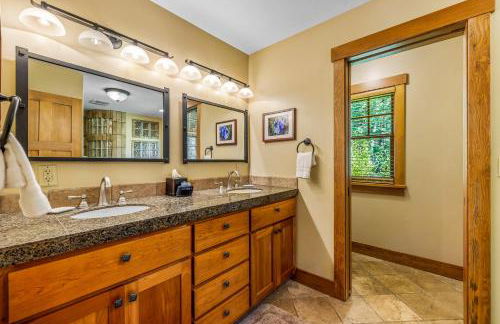 Steelhead Chalet 23 - Tamarack Resort - Deck - Garage - WiFi - Hot tub - Foto 27