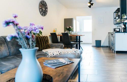 Select-Home 2 - Netflix - Kaffee&Tee - Parkplatz - viele Extras - Foto 13