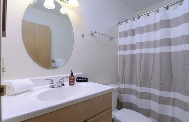 208 Village Gate Studio Bedroom Condo by RedAwning - Foto 14