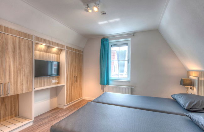 Luxury Villa, 2 Baths, nr Beach - Photo 3