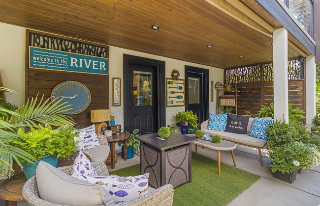 Rayleigh River Retreat - Garden Oasis - Photo 44