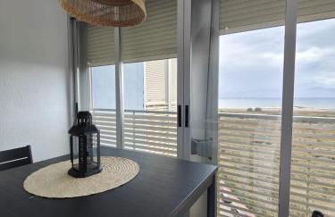 Precioso apartamento residencial con vistas al mar - Foto 14
