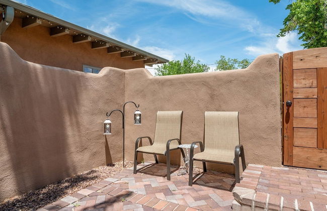 Casa O'keeffe - Five-minute Walk to The Plaza, Quiet Neighborhood, Comfort and Convenience - Foto 18