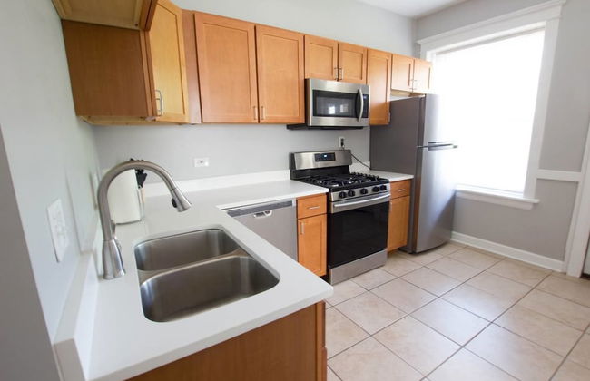 Classic Lincoln Park Charmer - 3bdr Steps to Train - Foto 10