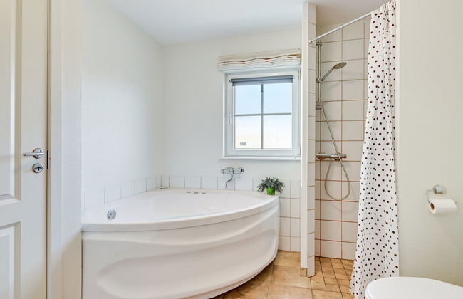 "Arwin" - 250m from the sea - Foto 28