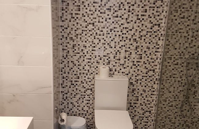 Melini Hotel Suites - Photo 29