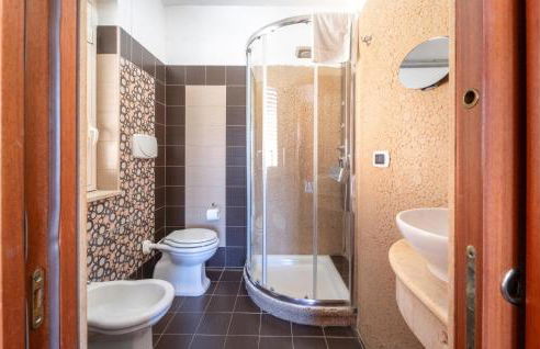 Lovely Home In Trappitello With Wifi - Foto 31