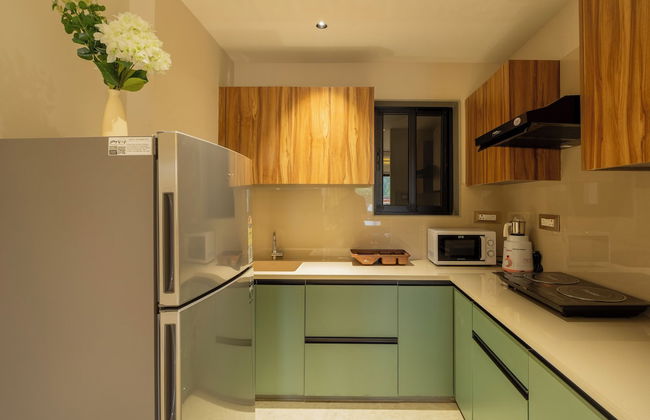 ELIVAAS Kamerios Regalia 2BHK Apartment - Photo 20