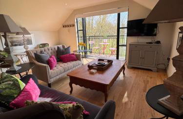 The Writers Lodge, serene luxury country escape - Foto 1