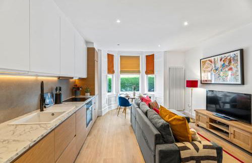 The Chester Nook - Handbridge Home with Parking - Photo 12