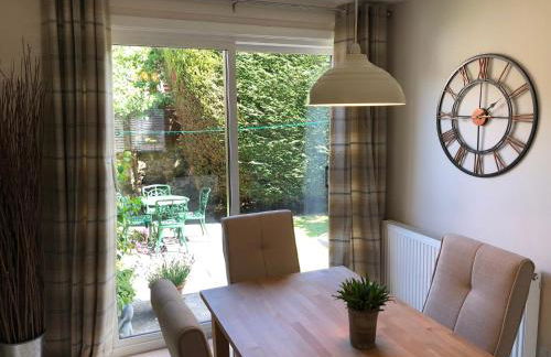 St Margaret's Cottage, Edinburgh - Foto 1