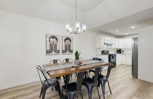 Float & Unwind - Photo 8