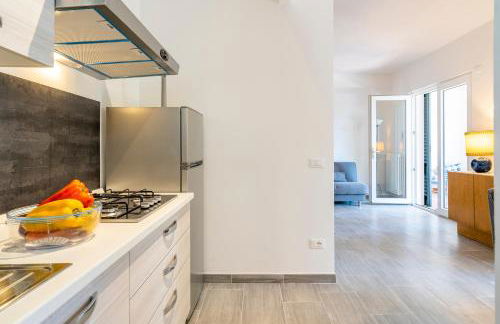 GuestHost - Quercianella Lovely Villa near the Sea With Parking! - Foto 6