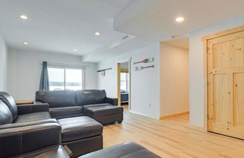 Game Room and Dock Lakefront Park Falls Getaway - Foto 22