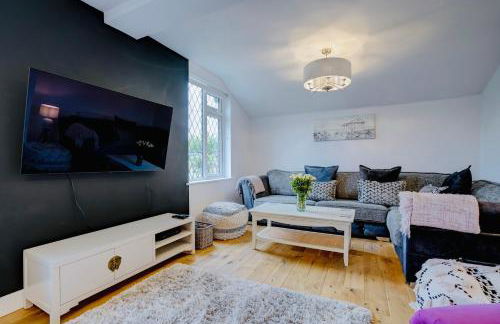 Norfolk Luxe Beach House Sleeps 8 Dog Friendly - Foto 39