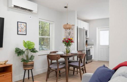 Serene Place Walk to UF Stadium Near Shands & Downtown - Foto 11