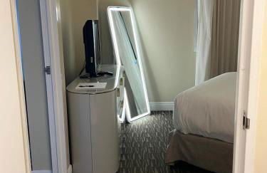 Luxury Waterfront Condo Hilton Hotel Amenities Beach Pool Jacuzzi Jetskis Gym - Foto 75