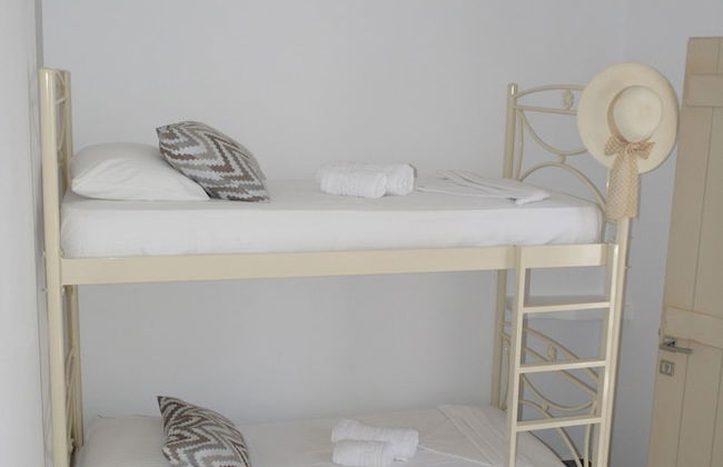 Depis Luxury Suites - Photo 77