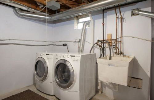 The Knocking Bird- Mins to CLE Clinic - Foto 77