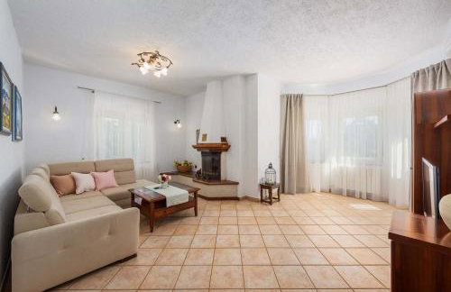 Villa Eufemia near Poreč with large garden and outdoor playground for kids - Foto 21