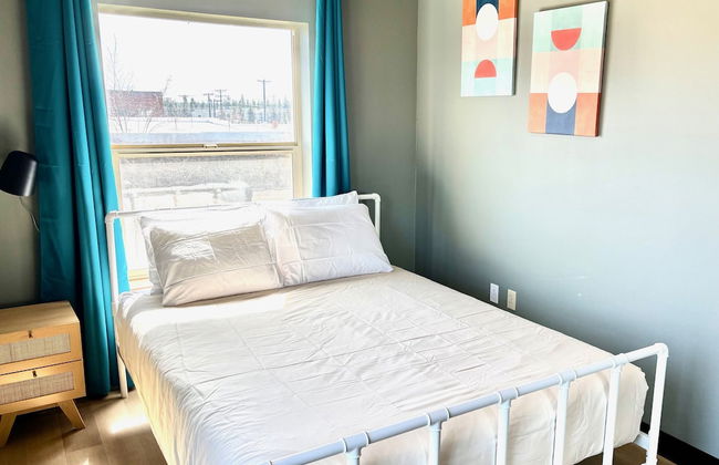 Brewster Hall - Photo 7