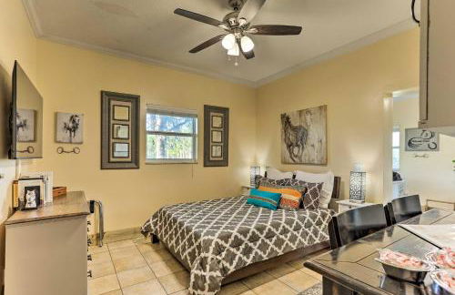 Rustic Palm City Vacation Rental on Horse Farm - Photo 9