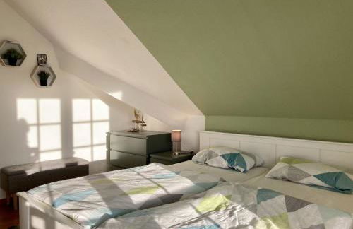 viel Natur und idyllische Umgebung - Ferienhaus Honigtopf FeWo Märchenwald - Foto 14