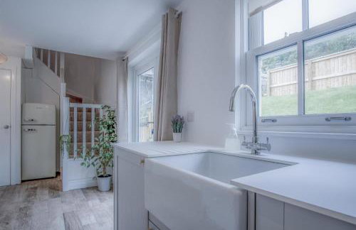 Brook Cottage - 7 Bedroom Cottage - Dale - Foto 40