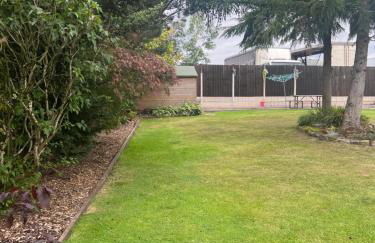 2 bedroom bungalow, 15 minutes to Alton Towers, dog friendly - Foto 66